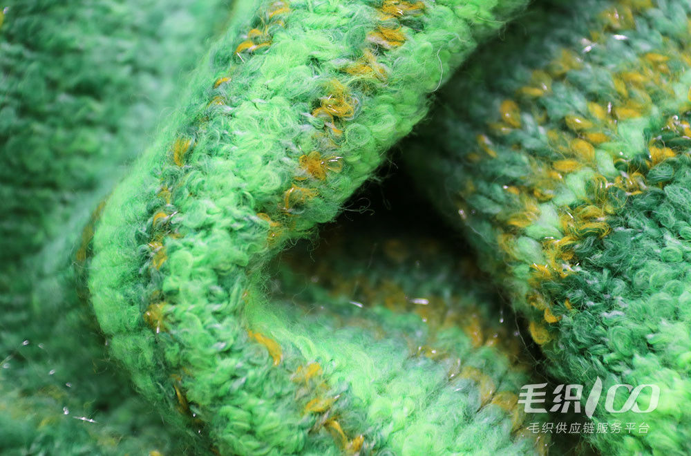 Wear Resistant Natural Dyed Wool Yarn 1/3.1NM Breathable Recycled